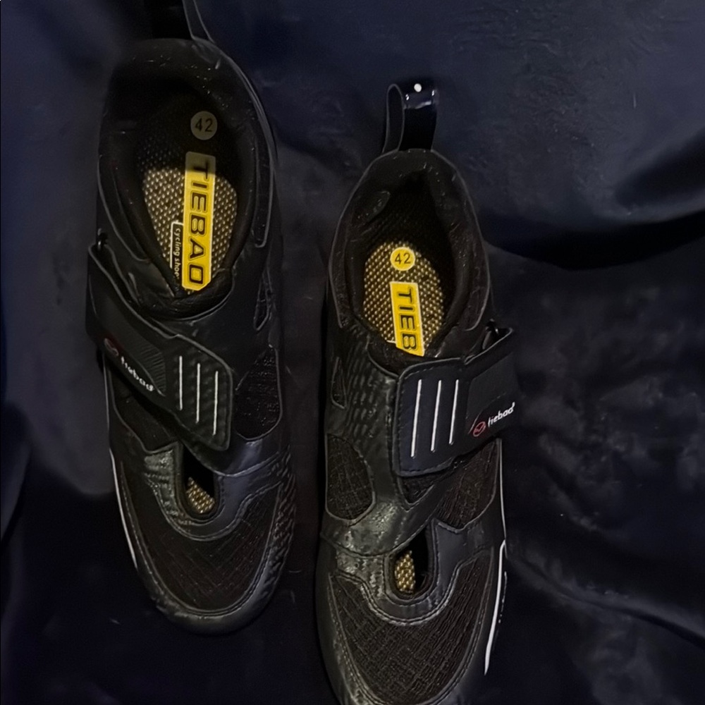 Tiebao Men's Black Cycling Shoes